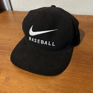Vintage Nike Black And Orange 90’s Swoosh SnapBack Baseball Cap Hat